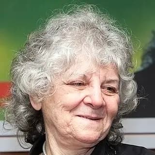 Portrait of Ada Yonath