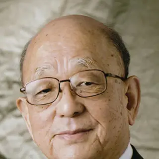 Portrait of Akira Suzuki
