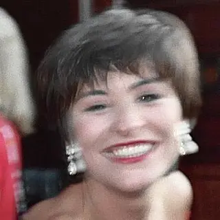Portrait of Amanda Donohoe