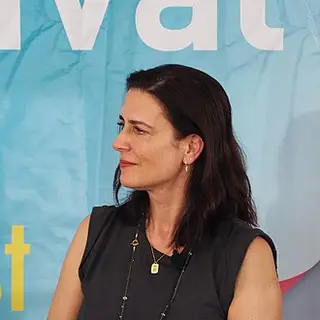 Portrait of Andrea Elliott