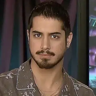 Avan Jogia — birth chart