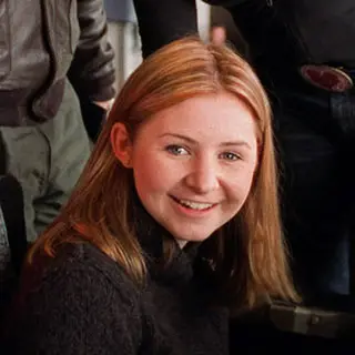 Beverley Mitchell — birth chart