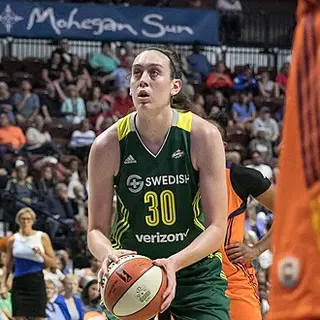 Breanna Stewart — birth chart
