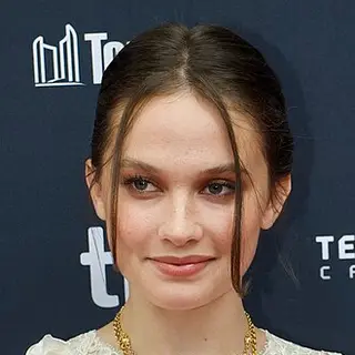 Portrait of Cailee Spaeny
