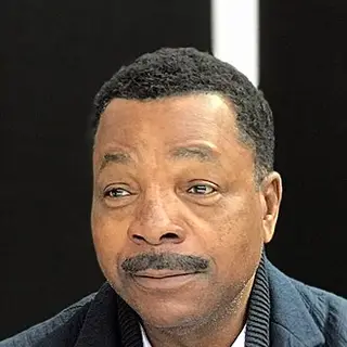 Portrait of Carl Weathers