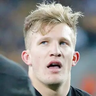 Portrait of Damian McKenzie