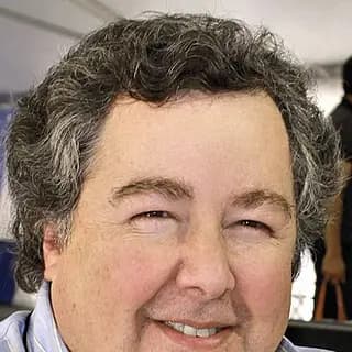 Portrait of Dan Fagin