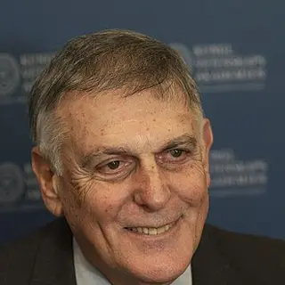 Portrait of Dan Shechtman