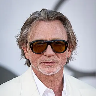 Daniel Craig — birth chart