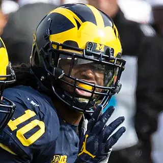 Portrait of Devin Bush Jr.