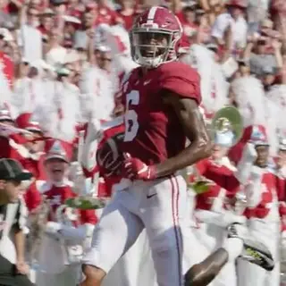 Portrait of DeVonta Smith