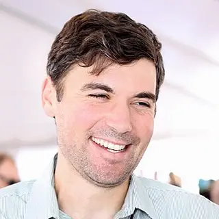 Portrait of Eli Saslow