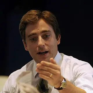 Portrait of Evan Osnos
