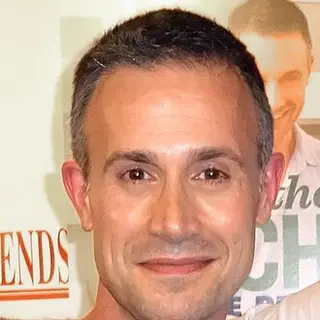 Freddie Prinze Jr. — birth chart