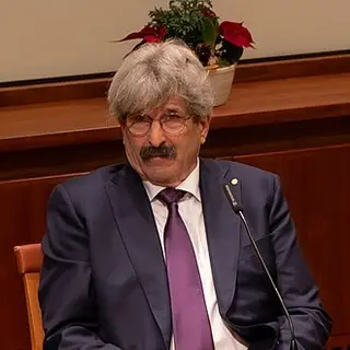 Portrait of Gary Ruvkun