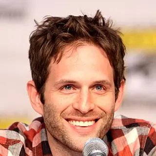 Glenn Howerton — birth chart