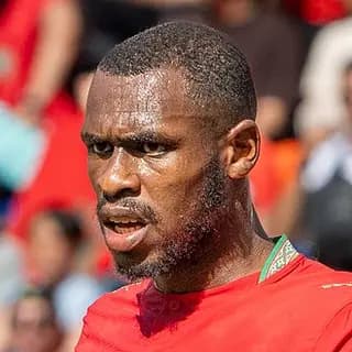 Portrait of Issa Diop