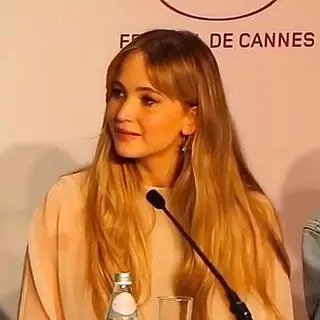 Portrait of Jennifer Lawrence