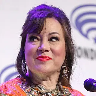Jennifer Tilly — birth chart