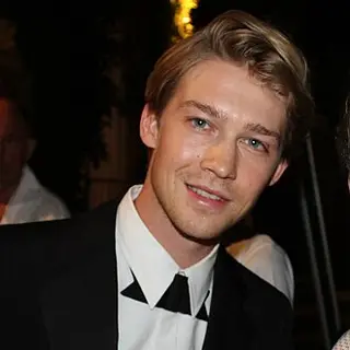 Joe Alwyn — birth chart