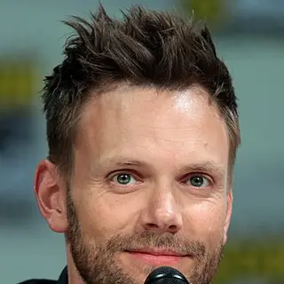 Joel McHale — birth chart