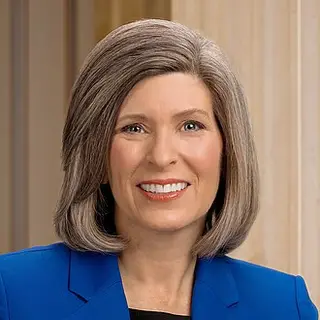 Joni Ernst — birth chart
