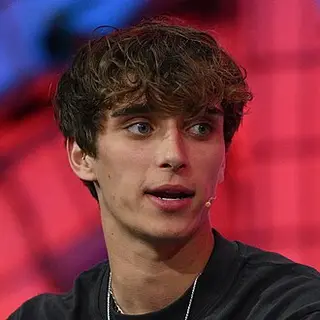 Portrait of Josh Richards