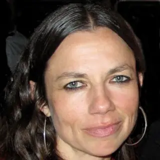 Justine Bateman — birth chart