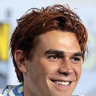KJ Apa — birth chart