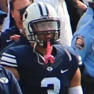 Portrait of Kyle Van Noy