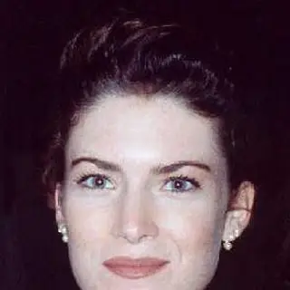 Lara Flynn Boyle — birth chart