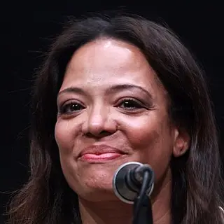 Portrait of Lauren Vélez