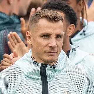 Portrait of Lucas Digne