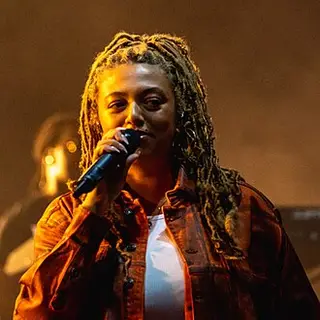 Portrait of Mahalia Burkmar