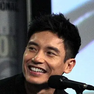 Manny Jacinto — birth chart