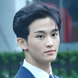 Portrait of Mark Lee