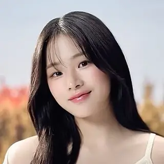 Portrait of Minji