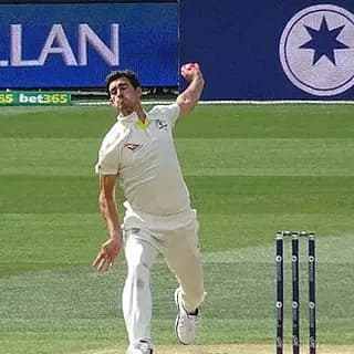 Portrait of Mitchell Starc