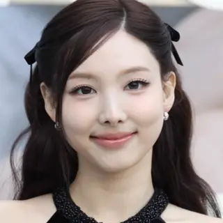 Portrait of Nayeon