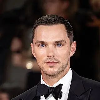 Nicholas Hoult — birth chart
