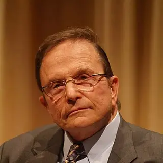 Portrait of Nick Kotz