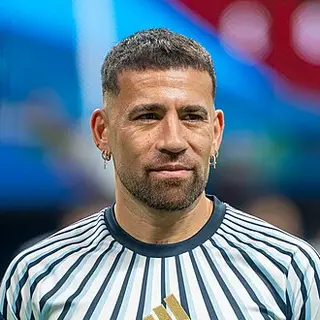 Portrait of Nicolás Otamendi