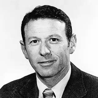 Portrait of Paul Berg