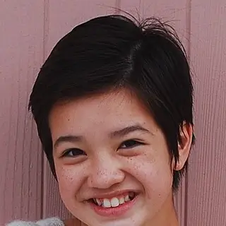 Portrait of Peyton Elizabeth Lee