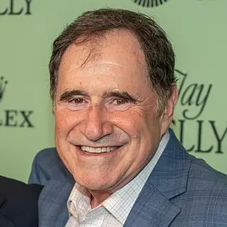 Portrait of Richard Kind