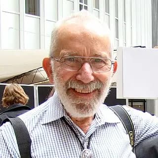 Robin Warren — birth chart