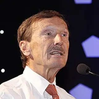 Portrait of Rolf M. Zinkernagel