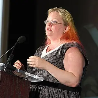 Portrait of Seanan McGuire