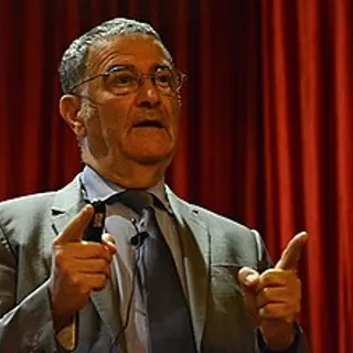 Portrait of Serge Haroche