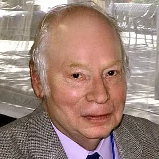Portrait of Steven Weinberg